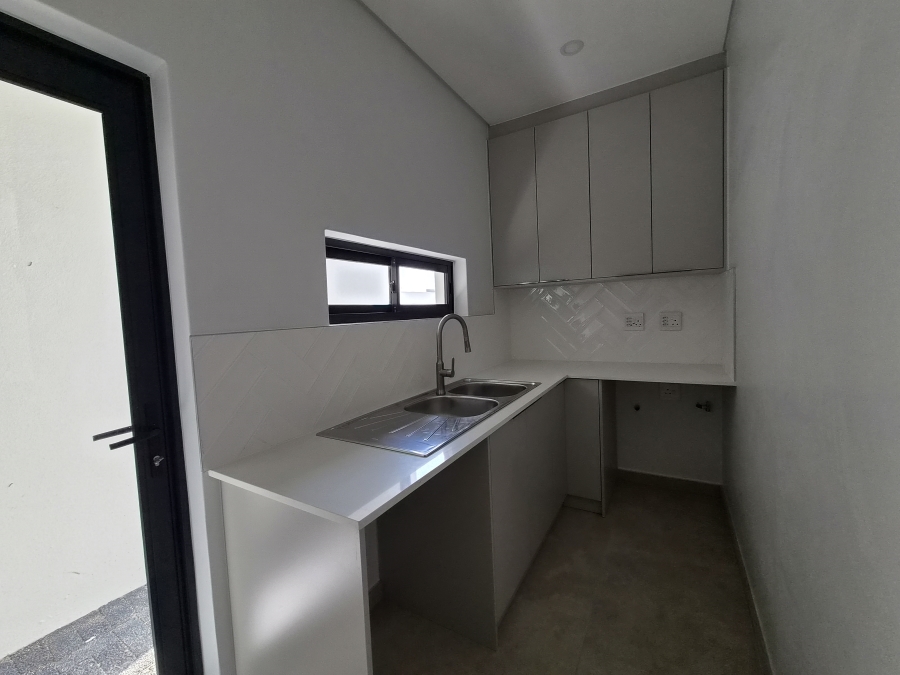 4 Bedroom Property for Sale in Sandown Western Cape